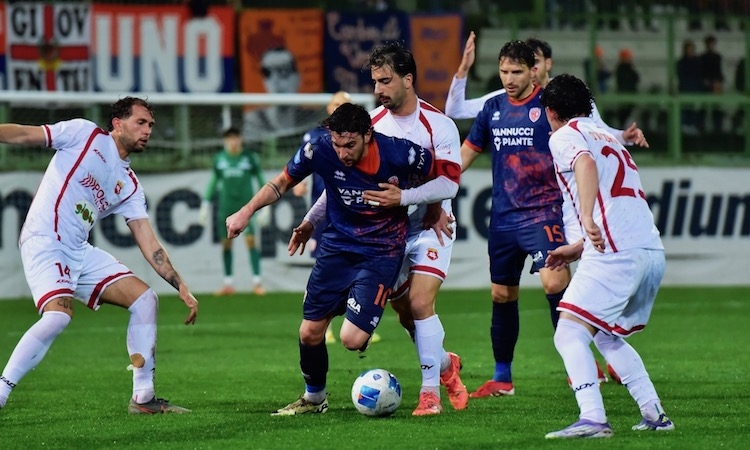 Coppa Italia Serie D, la Pistoiese batte l’Ancona 2-0 nella finale di andata