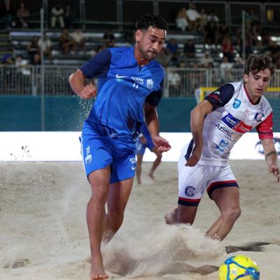 Napolivscagliari 00040