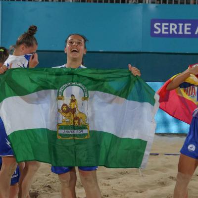 Alzata Di Coppa 00013