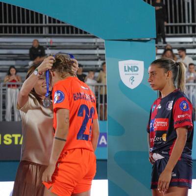 Alzata Di Coppa 00030