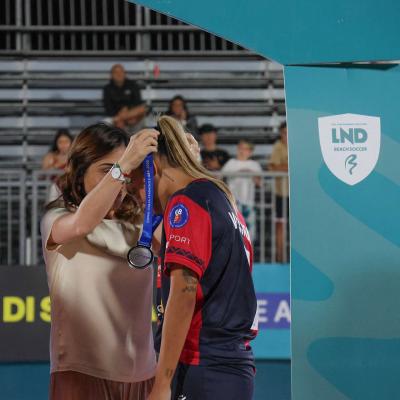 Alzata Di Coppa 00031