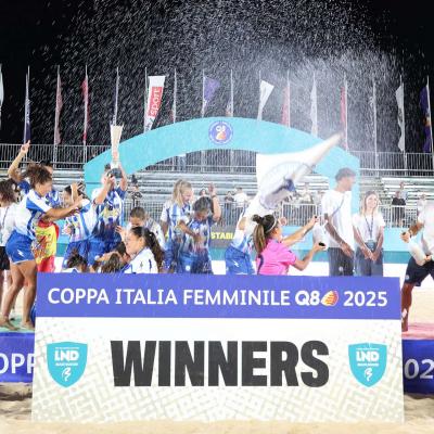 Alzata Di Coppa 00047