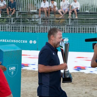 Napolivsviareggio 00010