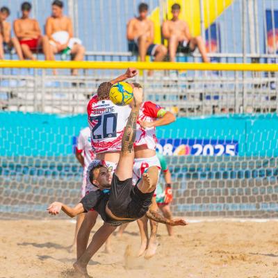 Naxosvsvastese 00014