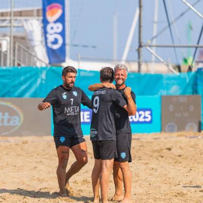 Naxosvsvastese 00028